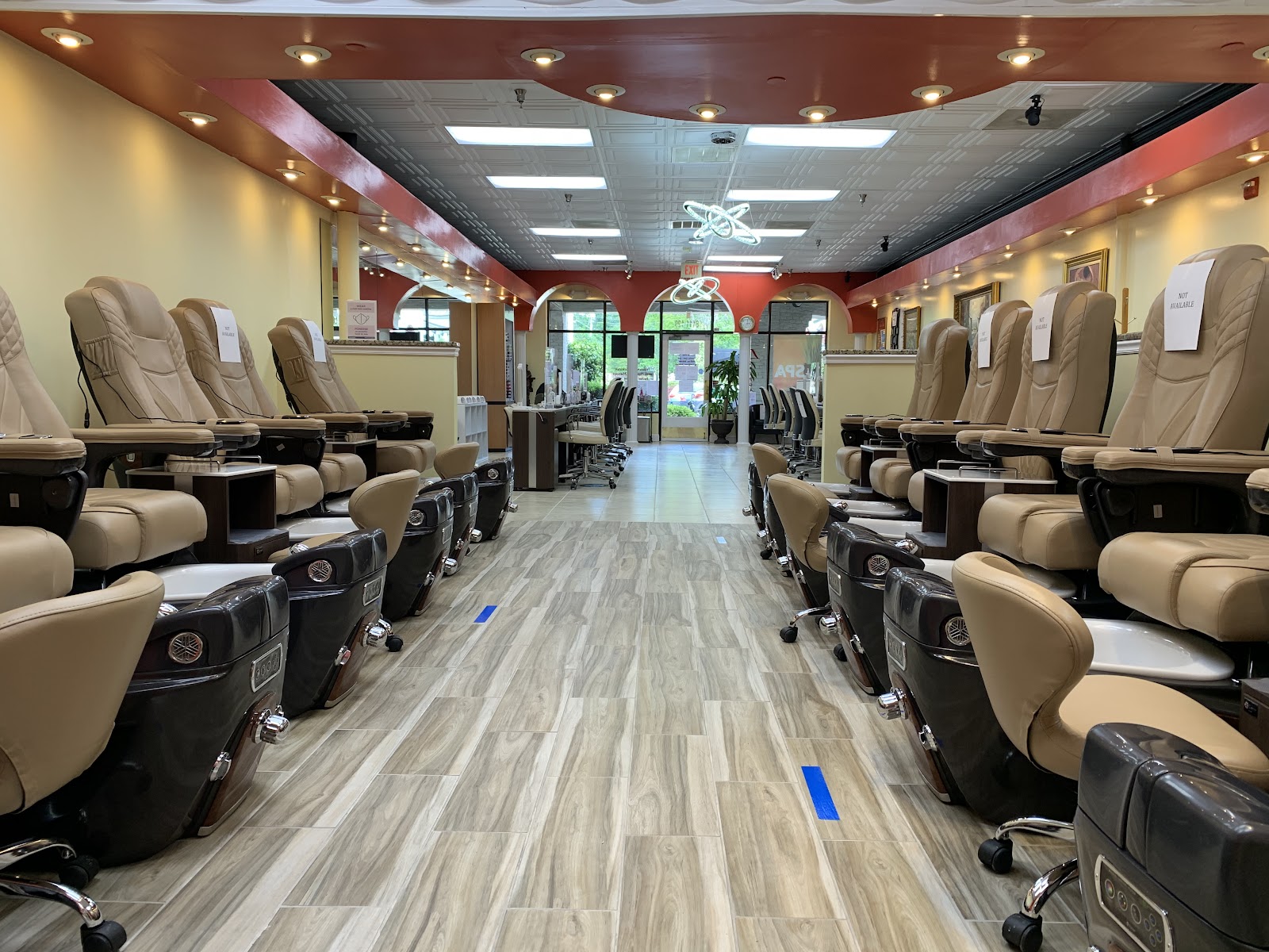 Lux Nails & Spa nail work in Raleigh, North Carolina