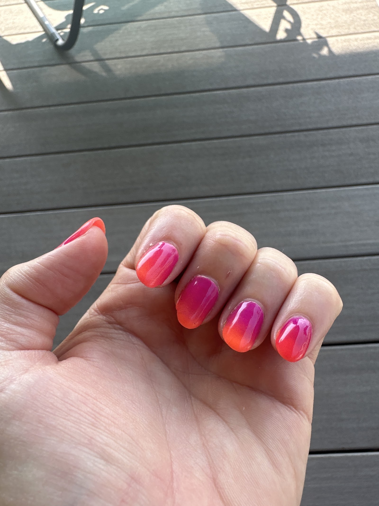 Lux Nails & Spa nail photo 7