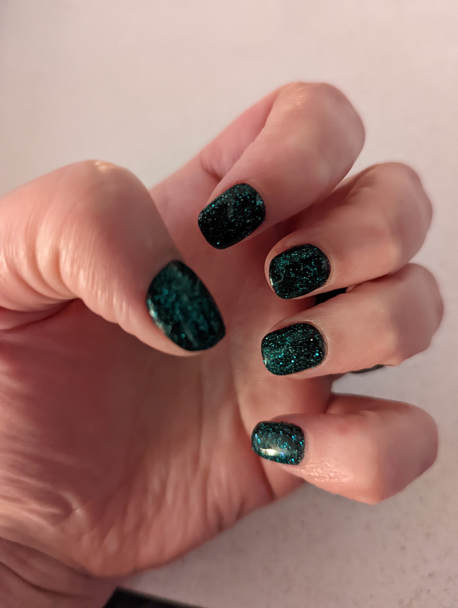 Lux Nails & Spa nail photo 8